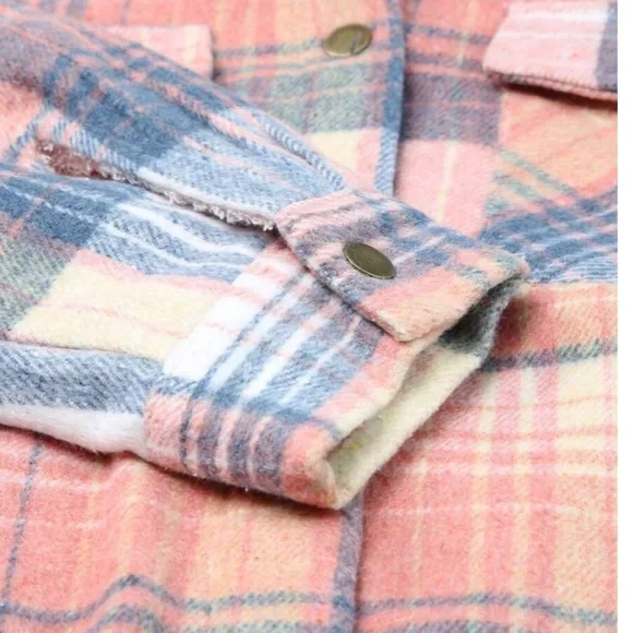 Cozy Plaid Print Teddy Lined Button Jacket Shacket - Picture 6 of 11